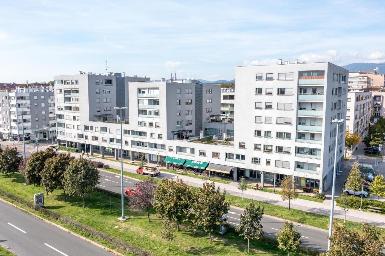 Luxurious Apartment In The Heart Of Zagrzeb Zewnętrze zdjęcie